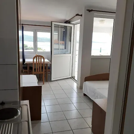 Apartments Ana
